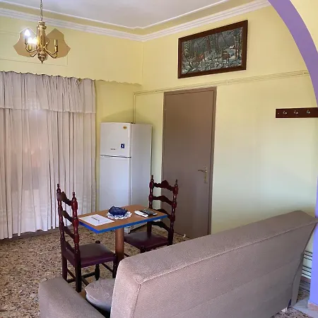 Anita'S Hosting Apartment Kalamata Exterior photo