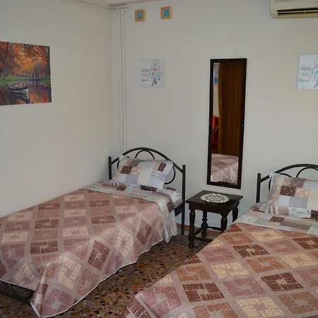Anita'S Hosting Apartment Kalamata Exterior photo